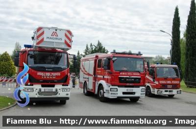 Vigili del Fuoco
Comando Provinciale di Firenze
Distaccamento Permanente di Firenze Ovest-Indiano
AutoScala M32L da 32 metri
Allestimento Magirus
VF 29585
Parole chiave: Iveco EuroCargo_180E32_IVserie VF29585