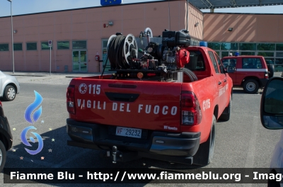 Toyota Hilux V serie
Vigili del Fuoco
Comando Provinciale di Pisa
Distaccamento Permanente di Saline
Allestito RosenFire
VF 29232
Parole chiave: Toyota Hilux_Vserie VF29232