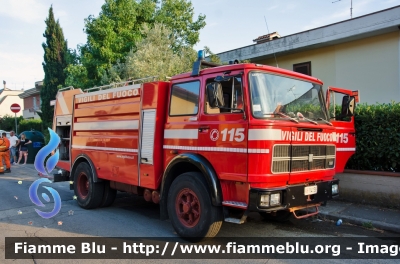 Fiat Iveco 160NC
Vigili del Fuoco
Comando Provinciale di Pisa
AutoBottePompa allestimento Baribbi
VF 14138
Parole chiave: Fiat Iveco_160NC Vigili_del_Fuoco Comando_Provinciale_Pisa VF_14138