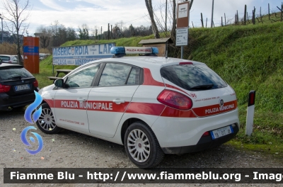 Fiat Nuova Bravo
Polizia Municipale Casciana Terme Lari (PI)
POLIZIA LOCALE 
YA 017 AH
Parole chiave: Fiat Nuova_Bravo Polizia_Municipale_Casciana_Terme_Lari POLIZIA_LOCALE YA017AH