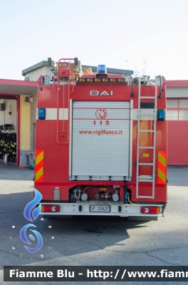 Volvo FL 280 III serie
Vigili Del Fuoco
Comando Provinciale di Lodi
Distaccamento Volontario di Sant'Angelo Lodigiano
AutoPompaSerbatoio allestimento Bai
VF 25627
Parole chiave: Volvo FL_280_IIIserie VF25627