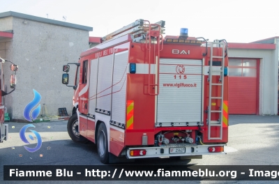 Volvo FL 280 III serie
Vigili Del Fuoco
Comando Provinciale di Lodi
Distaccamento Volontario di Sant'Angelo Lodigiano
AutoPompaSerbatoio allestimento Bai
VF 25627
Parole chiave: Volvo FL_280_IIIserie VF25627