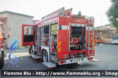 Volvo FL 280 III serie 
Vigili Del Fuoco
Comando Provinciale di Lodi
Distaccamento Volontario di Sant'Angelo Lodigiano
AutoPompaSerbatoio allestimento Bai
VF 25627
Parole chiave: Volvo FL_280_IIIserie VF25627