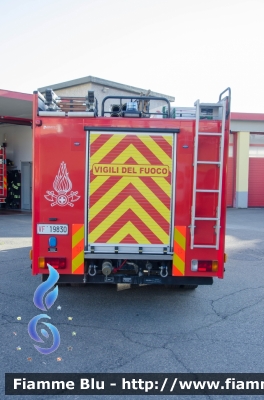 Iveco CityEuroFire 100E21 I serie
Vigili del Fuoco
Comando Provinciale di Lodi
Distaccamento Volontario di Sant'Angelo Lodigiano (LO)
AutoPompaSerbatoio allestimento Iveco-Magirus
Ricondizionato Divitec
VF 19830
Parole chiave: Iveco CityEuroFire_100E21_Iserie VF19830