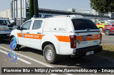 Isuzu D-Max II serie
Protezione Civile
Regione Friuli Venezia Giulia
Centro Operativo Regionale
Allestito Divitec
PC 029
Parole chiave: Isuzu D_Max_IIserie PC029