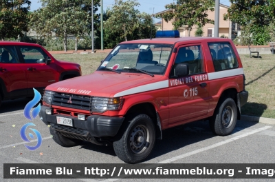 Mitsubishi Pajero Swb II serie
Vigili del Fuoco
Comando Provinciale di Bologna
VF 20158
Parole chiave: Mitsubishi Pajero_Lwb_IIserie VF20158