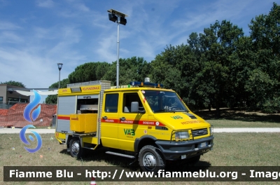 Iveco Daily 4x4 II serie
61 - VAB Limite Sull'Arno (FI)
Polisoccorso
Antincendio Boschivo - Protezione Civile
Parole chiave: Iveco Daily_4x4_IIserie