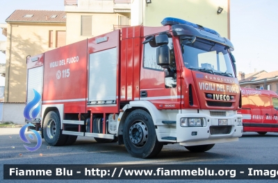 Iveco EuroCargo 180E30 III serie
Vigili Del Fuoco
Comando Provinciale di Lodi
Distaccamento Volontario di Sant'Angelo Lodigiano
AutoBottePompa allestimento Iveco-Magirus
VF 26487
Parole chiave: Iveco EuroCargo_180E30_IIIserie VF26487