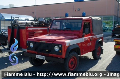 Land Rover Defender 90
Vigili Del Fuoco 
Comando Provinciale Massa Carrara
VF 23898
Parole chiave: Land_Rover Defender_90 VF23898