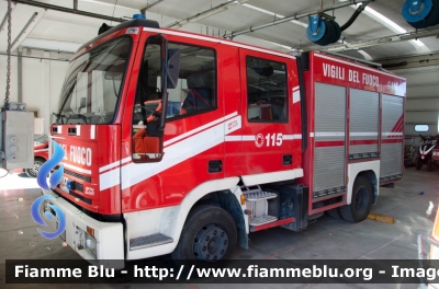 Iveco CityEuroFire 100E21 I serie
Vigili del Fuoco
Comando Provinciale di Firenze
Distaccamento Permanente di Empoli
AutoPompaSerbatoio allestimento Iveco-Magirus
VF 20110
Parole chiave: Iveco CityEuroFire_100E21_Iserie VF20110