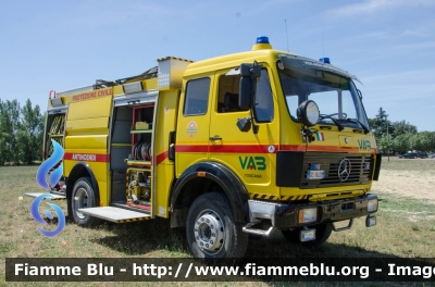 Mercedes-Benz 1019
100 - VAB Limite Sull'Arno (FI)
Antincendio Boschivo - Protezione Civile
Parole chiave: Mercedes_Benz 1019