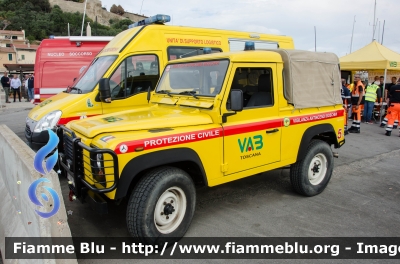 Land Rover Defender 90
5 - VAB Pistoia
Antincendio Boschivo - Protezione Civile
Parole chiave: Land_Rover Defender_90