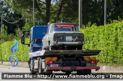 Iveco EuroCargo 120-220L IV serie
Polizia di Stato
Allestimento Isoli
POLIZIA M2853
In scorta alla Mille Miglia 2023
Parole chiave: Iveco EuroCargo_120_220L_IVserie POLIZIA_M2853