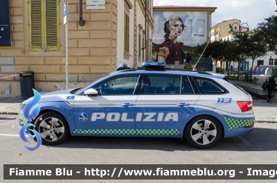 Skoda Superb Wagon III serie restyle
Polizia di Stato
Polizia Autostradale
in servizio sulla rete Autostrade per l'Italia
Allestimento Focaccia
Decorazione Grafica Artlantis
POLIZIA M7408
Parole chiave: Skoda Superb_Wagon_IIIserie restyle POLIZIA_M7408