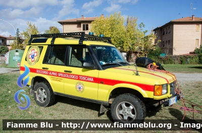 Land Rover Discovery II serie
Corpo Nazionale del Soccorso Alpino e Speleologico
SAST - Regione Toscana
XXXIII Delegazione Appenninica
Stazione Monte Amiata
Parole chiave: Land_Rover Discovery_IIserie