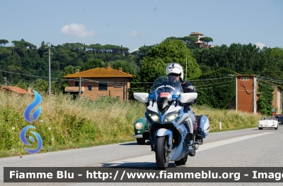 Yamaha FJR 1300 II serie
Polizia di Stato
Polizia Stradale
Allestimento Elevox
In scorta alla Mille Miglia 2023
Parole chiave: Yamaha FJR_1300_IIserie