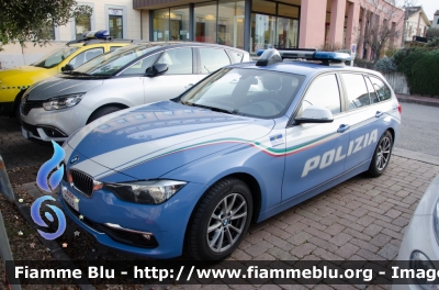 Bmw 320 Touring F31 II serie
Polizia di Stato
Polizia Stradale
Allestimento Marazzi
Decorazione Grafica Artlantis
POLIZIA M2568
Parole chiave: Bmw 320_Touring_F31_IIserie POLIZIAM2568