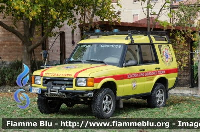 Land Rover Discovery II serie
Corpo Nazionale del Soccorso Alpino e Speleologico
SAST - Regione Toscana
XXXIII Delegazione Appenninica
Stazione Monte Amiata
Parole chiave: Land_Rover Discovery_IIserie