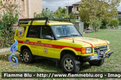 Land Rover Discovery II serie
Corpo Nazionale del Soccorso Alpino e Speleologico
SAST - Regione Toscana
XXXIII Delegazione Appenninica
Stazione Monte Amiata
Parole chiave: Land_Rover Discovery_IIserie