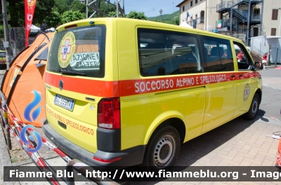 Volkswagen Transporter T6 Restyle
Corpo Nazionale del Soccorso Alpino e
Speleologico Regione Toscana
Parole chiave: Volkswagen Transporter_T6_Restyle