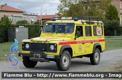 Land Rover Defender 110
Corpo Nazionale del Soccorso Alpino e Speleologico
SAST - Regione Toscana
XXXIII Delegazione Appenninica
Stazione Monte Amiata
Parole chiave: Land_Rover Defender_110