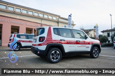 Jeep Renegade
09 - Polizia Municipale
Unione dei Comuni Circondario Empolese Valdelsa
POLIZIA LOCALE YA 354 AF
Parole chiave: Jeep_Renegade POLIZIA_LOCALE YA354AF