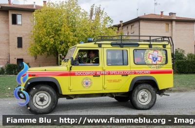 Land Rover Defender 110
Corpo Nazionale del Soccorso Alpino e Speleologico
SAST - Regione Toscana
XXXIII Delegazione Appenninica
Stazione Monte Amiata
Parole chiave: Land_Rover Defender_110