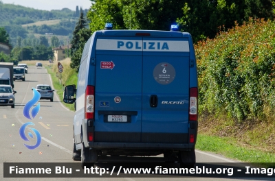 Fiat Ducato X250
Polizia di Stato
Polizia Stradale
Officina Mobile
POLIZIA H3293
Auto 6
In scorta alla Mille Miglia 2023
Parole chiave: Fiat Ducato_X250 POLIZIA_H3293