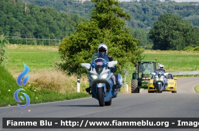 Yamaha FJR 1300 II serie
Polizia di Stato
Polizia Stradale
Allestimento Elevox
In scorta alla Mille Miglia 2023
Parole chiave: Yamaha FJR_1300_IIserie