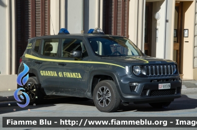 Jeep Renegade restyle
Guardia di Finanza
Allestimento NCT Nuova Carrozzeria Torinese
Decorazione Grafica Artlantis
GdiF 695 BN
Parole chiave: Jeep_Renegade restyle GdiF695BN