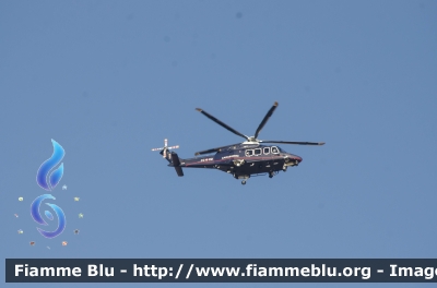 Agusta Westland AW 139
Carabinieri
Raggruppamento Aeromobili
Centro Elicotteri di Pratica di Mare (RM)
Fiamma 02
Parole chiave: Agusta Westland_AW139 Fiamma02