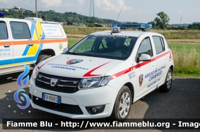 Dacia Sandero I serie
Associazione Nazionale Carabinieri
Sezione 41° Nucleo San Miniato (PI)
Parole chiave: Dacia Sandero_Iserie