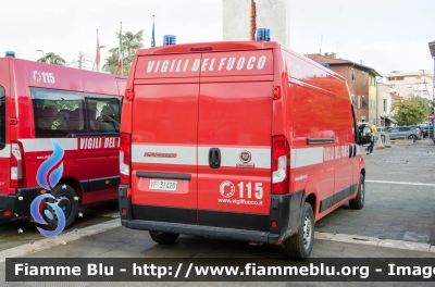 Fiat Ducato X290
Vigili del Fuoco
Comando Provinciale di Perugia
VF 31420
Parole chiave: Fiat Ducato_X290 VF31420