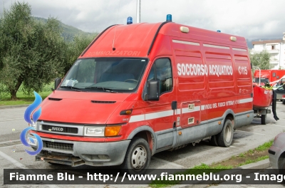 Iveco Daily III serie
Vigili del Fuoco
Comando Provinciale di Viterbo
Nucleo Soccorso Subacqueo Acquatico
Allestimento CVS
VF 21832
Parole chiave: Iveco Daily_IIIserie VF21832