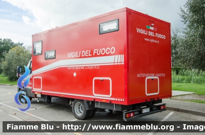 Iveco Daily VI serie restyle
Vigili del Fuoco
Comando Provinciale di Roma
allestimento TEKNE
VF 33041
Parole chiave: Iveco Daily_VIserie restyle VF33041