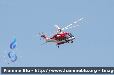 Agusta Westland AW139
Vigili del Fuoco
Servizio Aereo
Nucleo Elicotteri di Bologna
Drago VF 151
Parole chiave: Agusta Westland_AW139 VF151