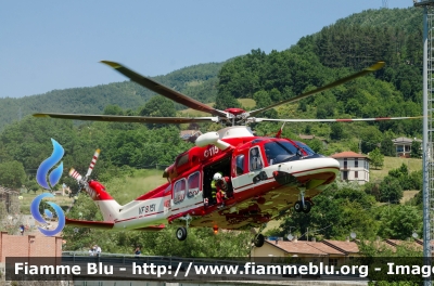 Agusta Westland AW139
Vigili del Fuoco
Servizio Aereo
Nucleo Elicotteri di Bologna
Drago VF 151
Parole chiave: Agusta Westland_AW139 VF151