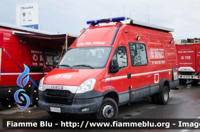 Iveco Daily V serie
Vigili del Fuoco
Comando Provinciale di Grosseto
AutoFurgone/Unità di Crisi Locale
allestimento Magirus
VF 27004
Parole chiave: Iveco Daily_Vserie VF27004