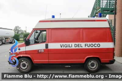 Fiat Ducato I serie restyle
Vigili del Fuoco
Comando Provinciale di Pistoia
Distaccamento Permanente di Montecatini Terme
Nucleo SAF
VF 17492
Parole chiave: Fiat Ducato_Iserie restyle VF17492