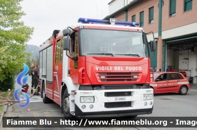 Iveco Stralis AF190S40 I serie
Vigili del Fuoco
Comando Provinciale di Pistoia
AutoPompaSerbatoio allestimento Iveco-Magirus
Ricondizionato Fortini
VF 23643
Parole chiave: Iveco Stralis_AF190S40_Iserie VF23643