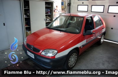 Citroen Saxo II serie
Vigili del Fuoco
Comando Provinciale di Milano
Distaccamento Volontario di Magenta 
VF 21713
Parole chiave: Citroen Saxo_IIserie Vigili_del_Fuoco_Milano VF21713