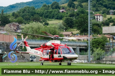 Agusta Westland AW139
Vigili del Fuoco
Servizio Aereo
Nucleo Elicotteri di Bologna
Drago VF 151
Parole chiave: Agusta Westland_AW139 VF151