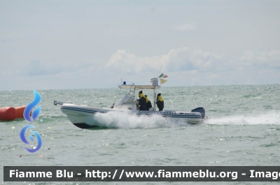 Gommone
Guardia di Finanza
B.S.O. 1205
Parole chiave: Gommone BSO_1205