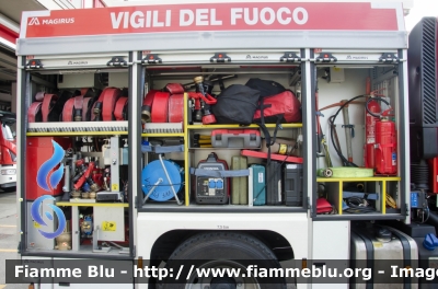 Iveco EuroCargo 120EL25 IV serie
Vigili del Fuoco
Comando Provinciale di Pistoia
AutoPompaSerbatoio allestimento Magirus
VF 31449
Parole chiave: Iveco EuroCargo_120EL25_IVserie VF31449