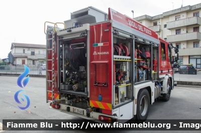 Iveco EuroCargo 120EL25 IV serie
Vigili del Fuoco
Comando Provinciale di Pistoia
AutoPompaSerbatoio allestimento Magirus
VF 31449
Parole chiave: Iveco EuroCargo_120EL25_IVserie VF31449