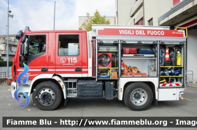 Iveco EuroCargo 120EL25 IV serie
Vigili del Fuoco
Comando Provinciale di Pistoia
AutoPompaSerbatoio allestimento Magirus
VF 31449
Parole chiave: Iveco EuroCargo_120EL25_IVserie VF31449