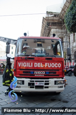 Iveco EuroFire 150E27 I serie
Vigili del Fuoco
Comando Provinciale di Savona
AutoScala da 37 metri allestimento Iveco-Magirus
VF 28944
Parole chiave: Iveco EuroFire_150E27_Iserie Vigili_del_Fuoco Comando_Provinciale_Savona VF28944