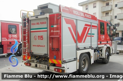 Iveco EuroCargo 120EL25 IV serie
Vigili del Fuoco
Comando Provinciale di Pistoia
AutoPompaSerbatoio allestimento Magirus
VF 31449
Parole chiave: Iveco EuroCargo_120EL25_IVserie VF31449