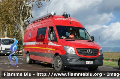 Mercedes-Benz Sprinter III serie restyle
Vigili del Fuoco
Comando Provinciale di Firenze
Nucleo Soccorso Subacqueo Acquatico
VF 28559
Parole chiave: Mercedes_Benz Sprinter_IIIserie restyle VF28559