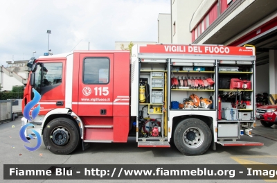 Iveco EuroCargo MaxiCity 180E30 IV serie
Vigili del Fuoco
Comando Provinciale di Pistoia
AutoPompaSerbatoio allestimento Magirus
VF 29740
Parole chiave: Iveco EuroCargo_MaxiCity_180E30_IVserie VF29740